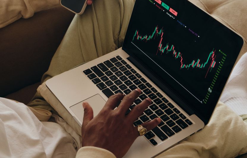 Hợp đồng tương lai chứng kho&aacute;n Mỹ đi ngang trước thềm cuộc họp Fed